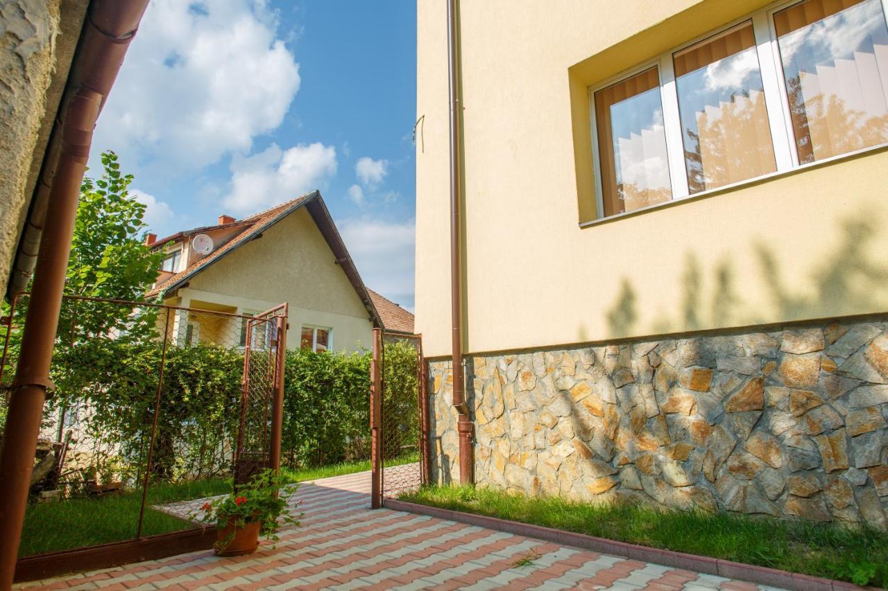 Barok Appart Braşov Exteriör bild