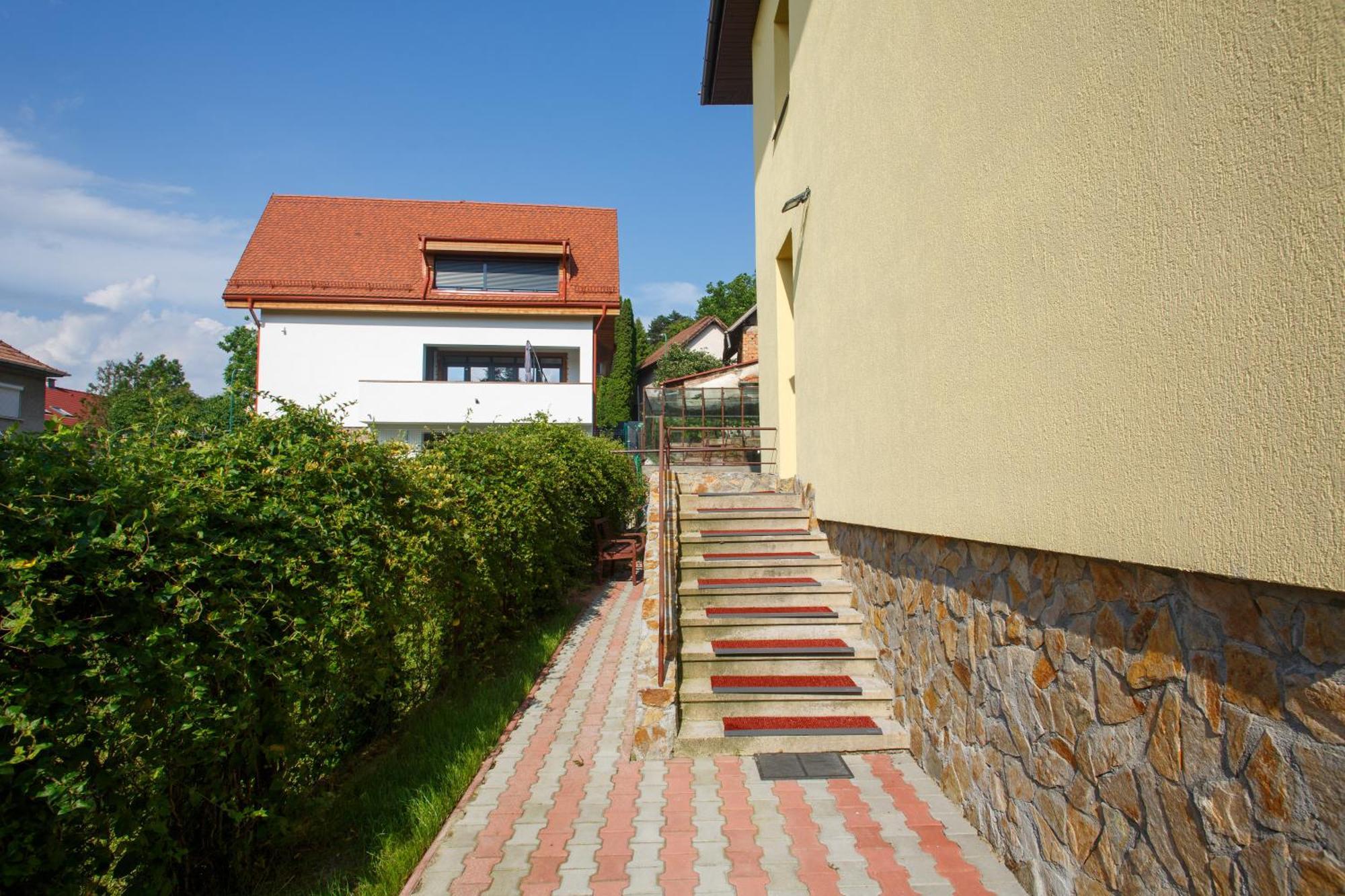 Barok Appart Braşov Exteriör bild